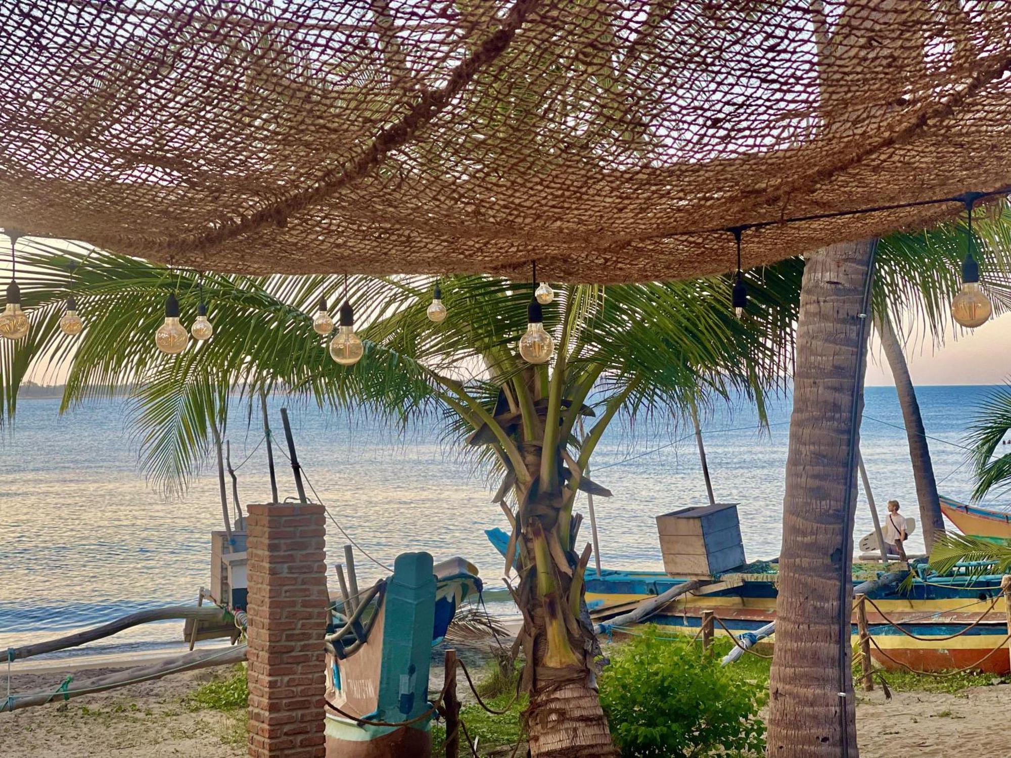 Kudah Bay Surf Camp Habitación en casa particular