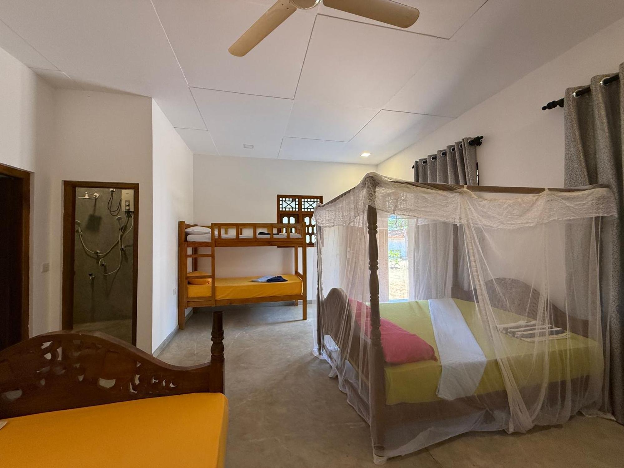 Kudah Bay Surf Camp Homestay